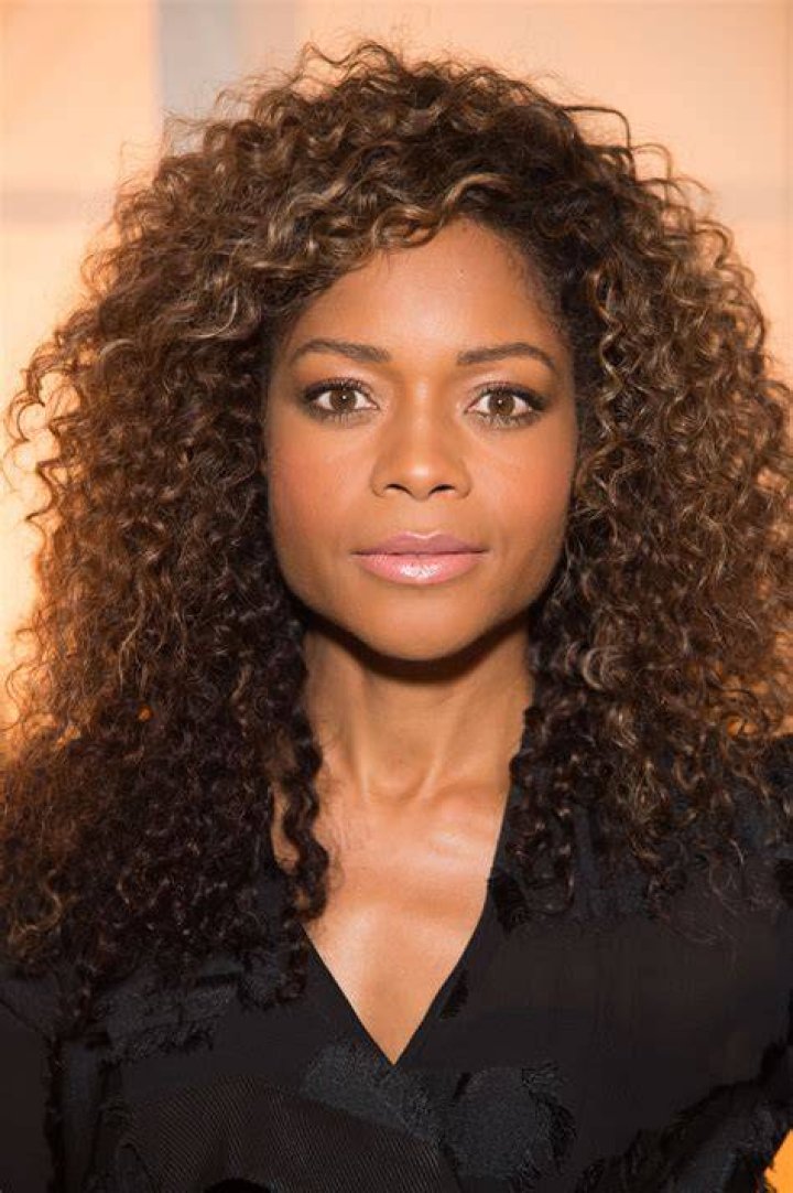 20+ Hot And Black Actresses Under 40 in 2022