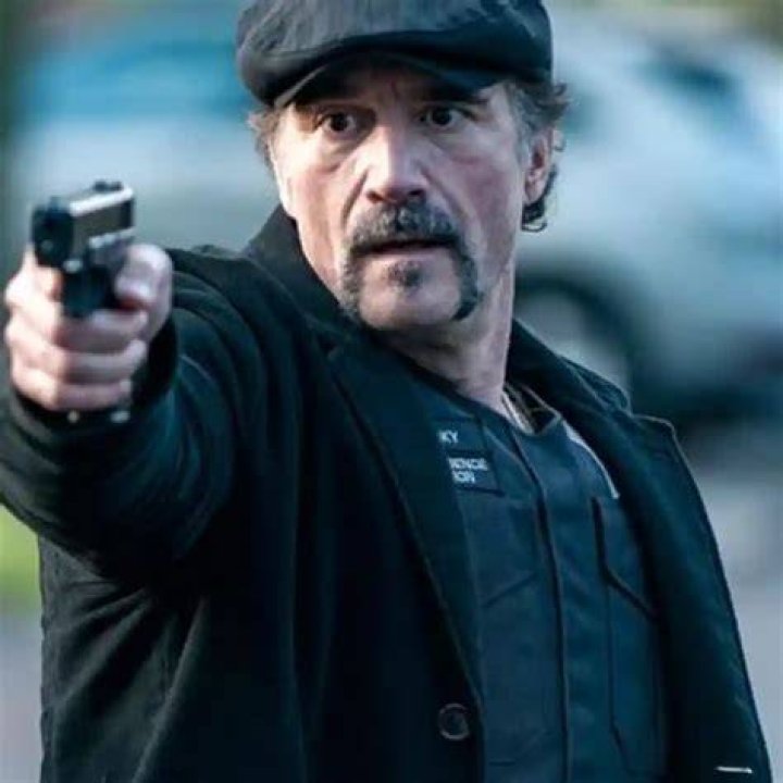 Comprehensive Guide To Olinsky In "Chicago P.D."