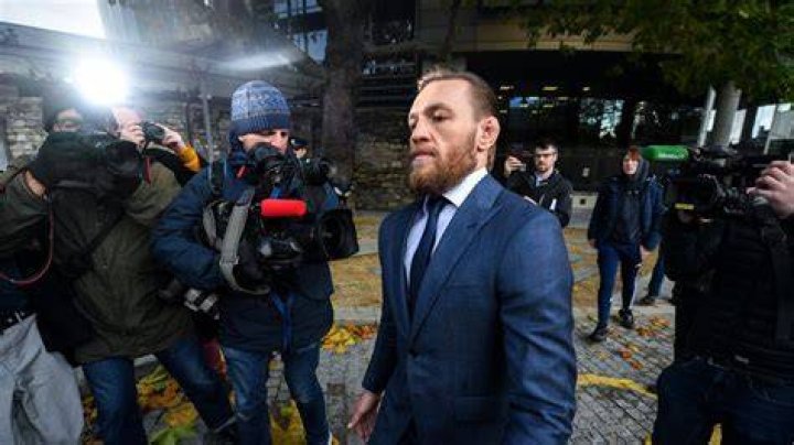Conor McGregor aresztowany za napaść seksualną i EKSHIBICJONIZM? Nowe
