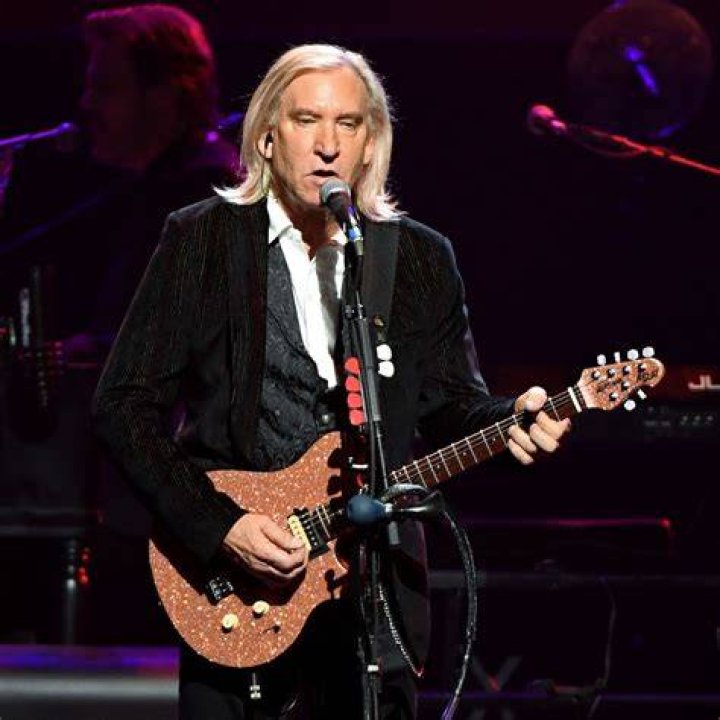 Eagles’ Joe Walsh I’m dropping out of GOP convention show The