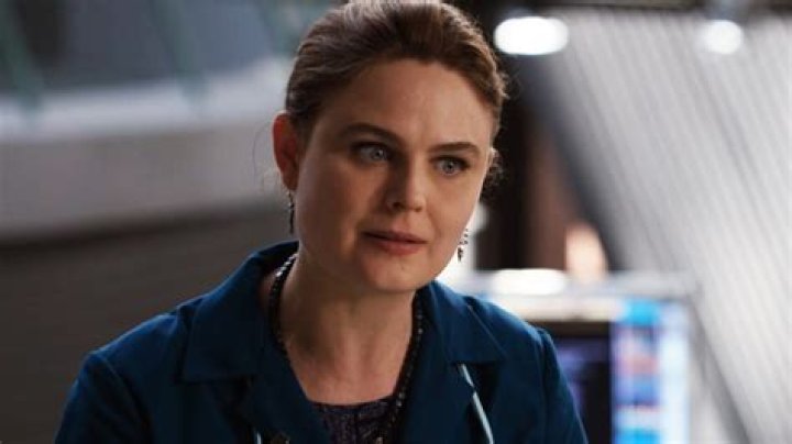 Emily Deschanel &mdash; The Movie Database (TMDB)