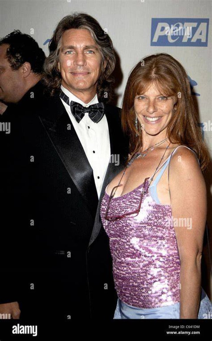 Eric roberts eliza attending screening fathers eyes hires stock