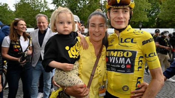 Jonas Vingegaard Family Milton Luna News