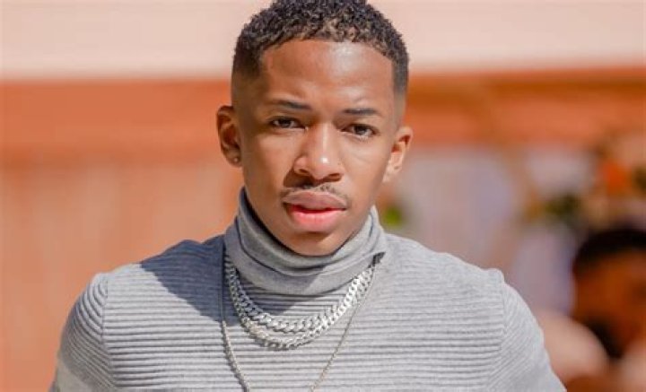 Lasizwe says he's Steve Harvey's longlost son ['family' photos]