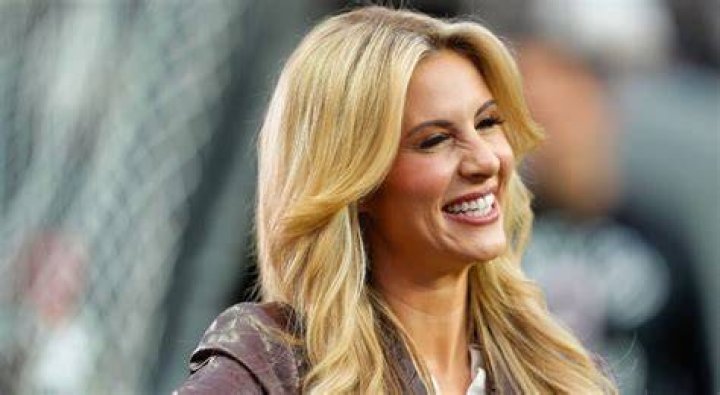 Laura Rutledge Reveals What Working NFL Draft While 9 Months Pregnant