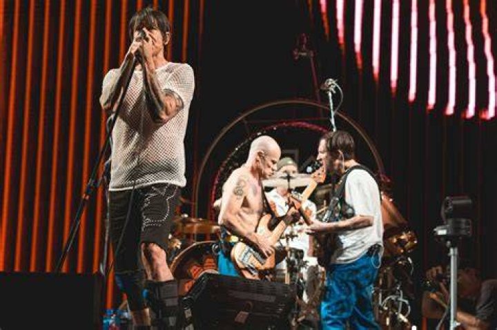 Red Hot Chili Peppers Brasil Fotos Anthony Kiedis e Helena