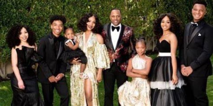 Sarah Jakes Roberts Bio, Family, Career, Husband, Net Worth