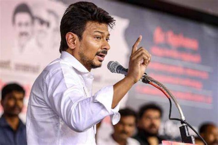Tamil Nadu Udhayanidhi Stalin Issues Legal Notice To Annamalai; Seeks