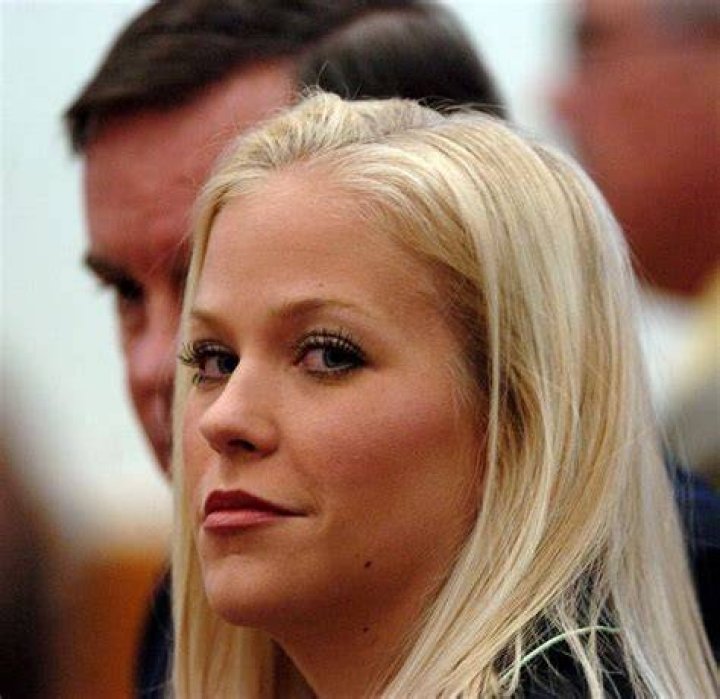 Uncovering The Infamous Tale Of Debra Lafave: A Predator's Downfall