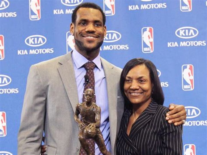Who is LeBron James’ mother, Gloria Marie James? Her story Legit.ng