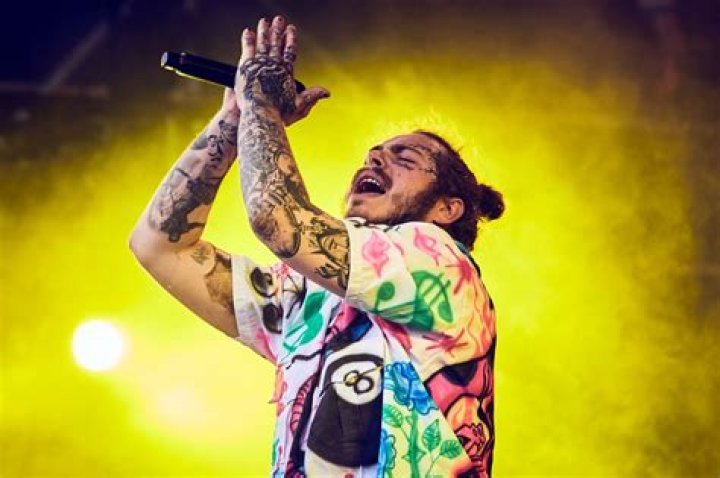 Who is Post Malone’s Fiancée? Gizmo Story