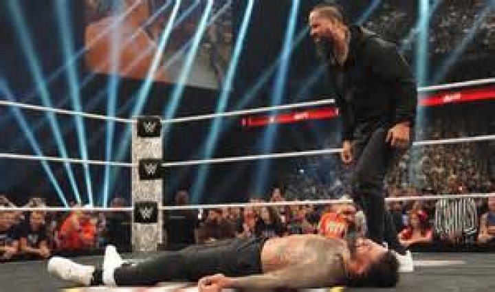 WWE SmackDown results Jey Uso mercilessly beats Paul Heyman and Solo
